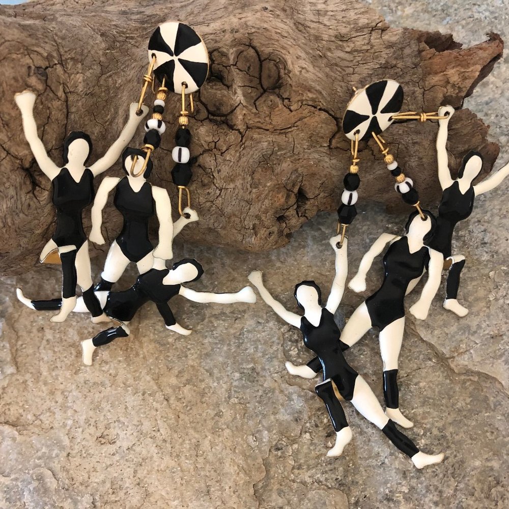 Aerobic dancers- Lunch at the Ritz collectable ear